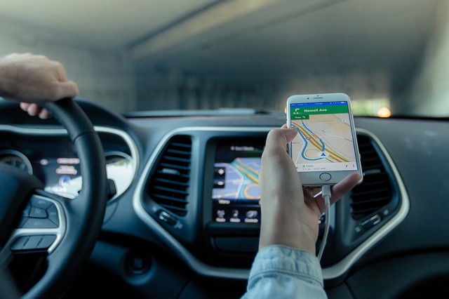 Ogólnoświatowa ekspansja Ubera zaczyna drażnić konkurencję