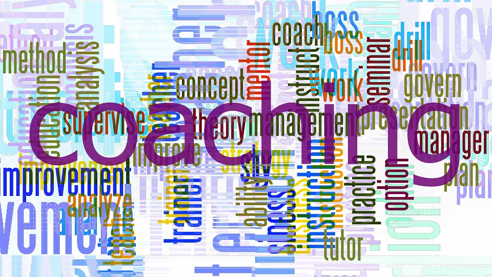 Rozwój osobisty pracownika – coaching czy mentoring?