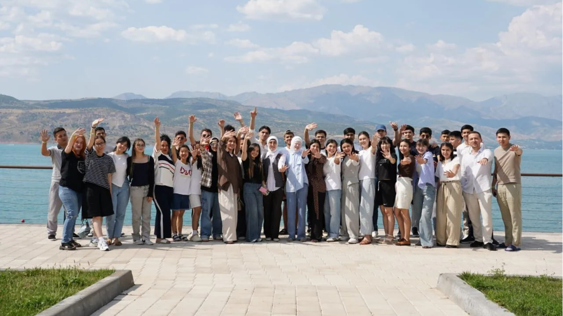 Yoshlarning buguni va kelajagini qoʻllab-quvvatlashga qaratilgan VoiceUp – 2026 dasturi