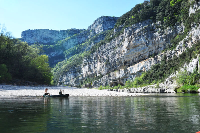 Descente de l'ardèche en canoë avec Bivouac - 32km