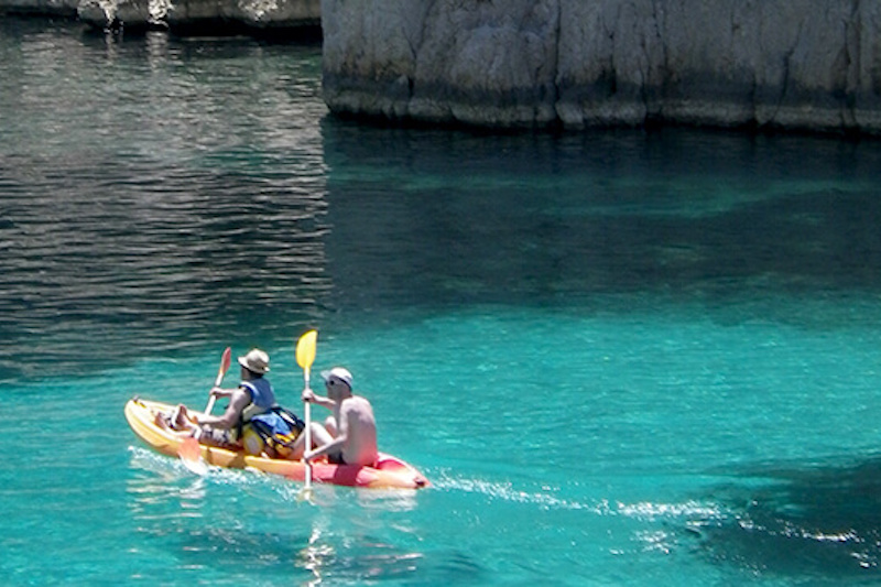 Location Canoë Kayak à Cassis avec guide Destination Calanques