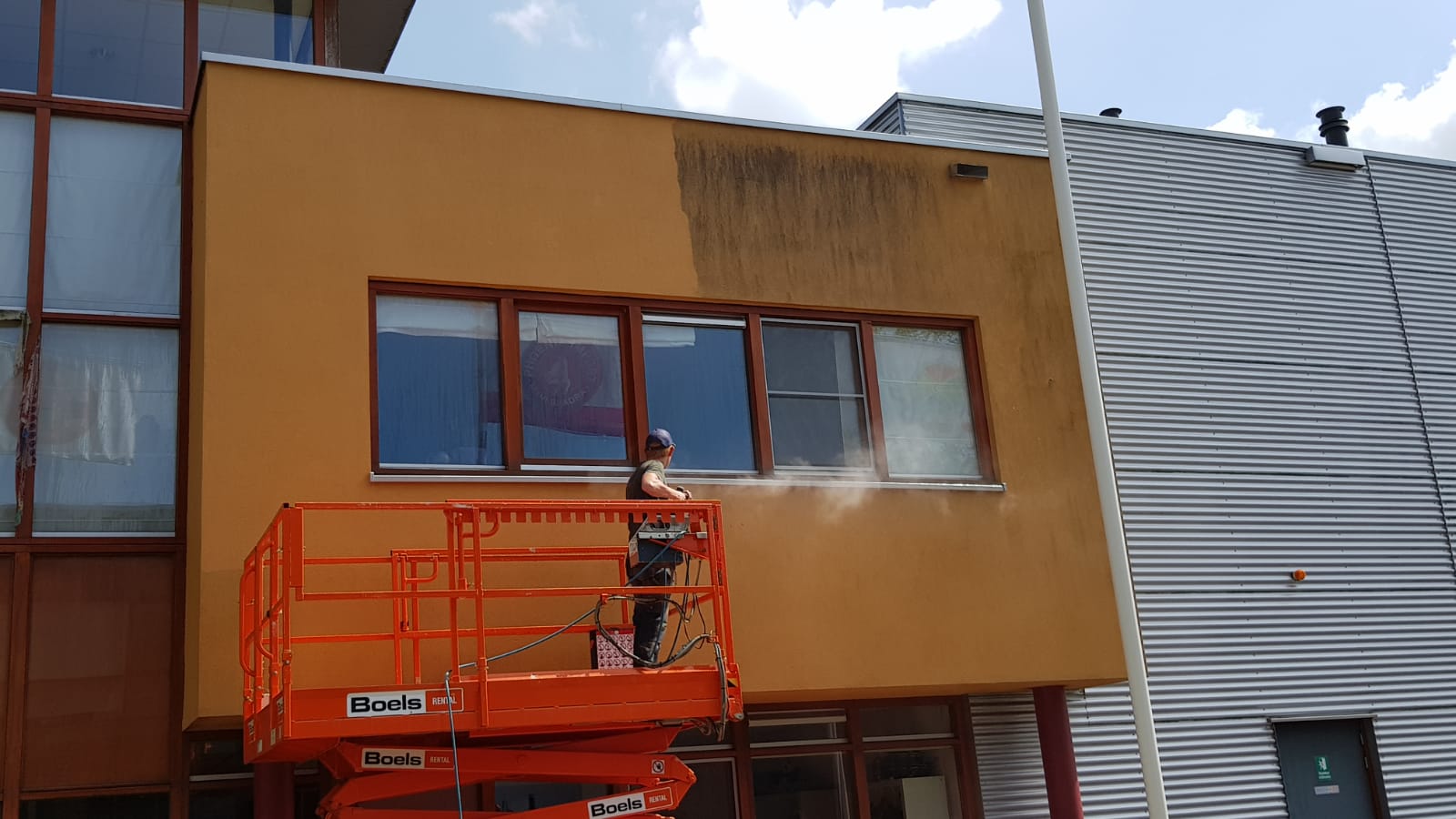 spuitkurk gevel kleuren