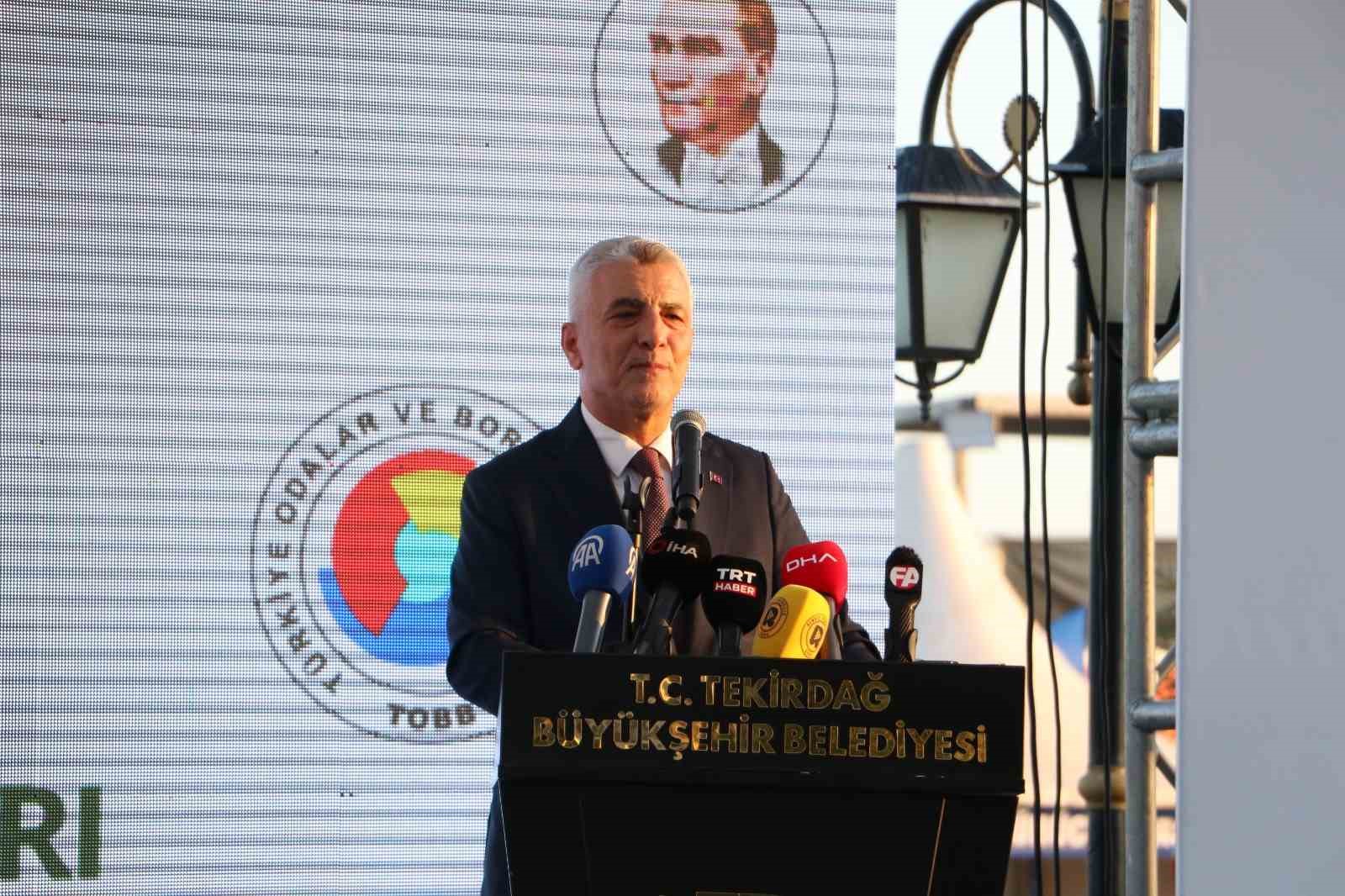 Bakan Bolat: 