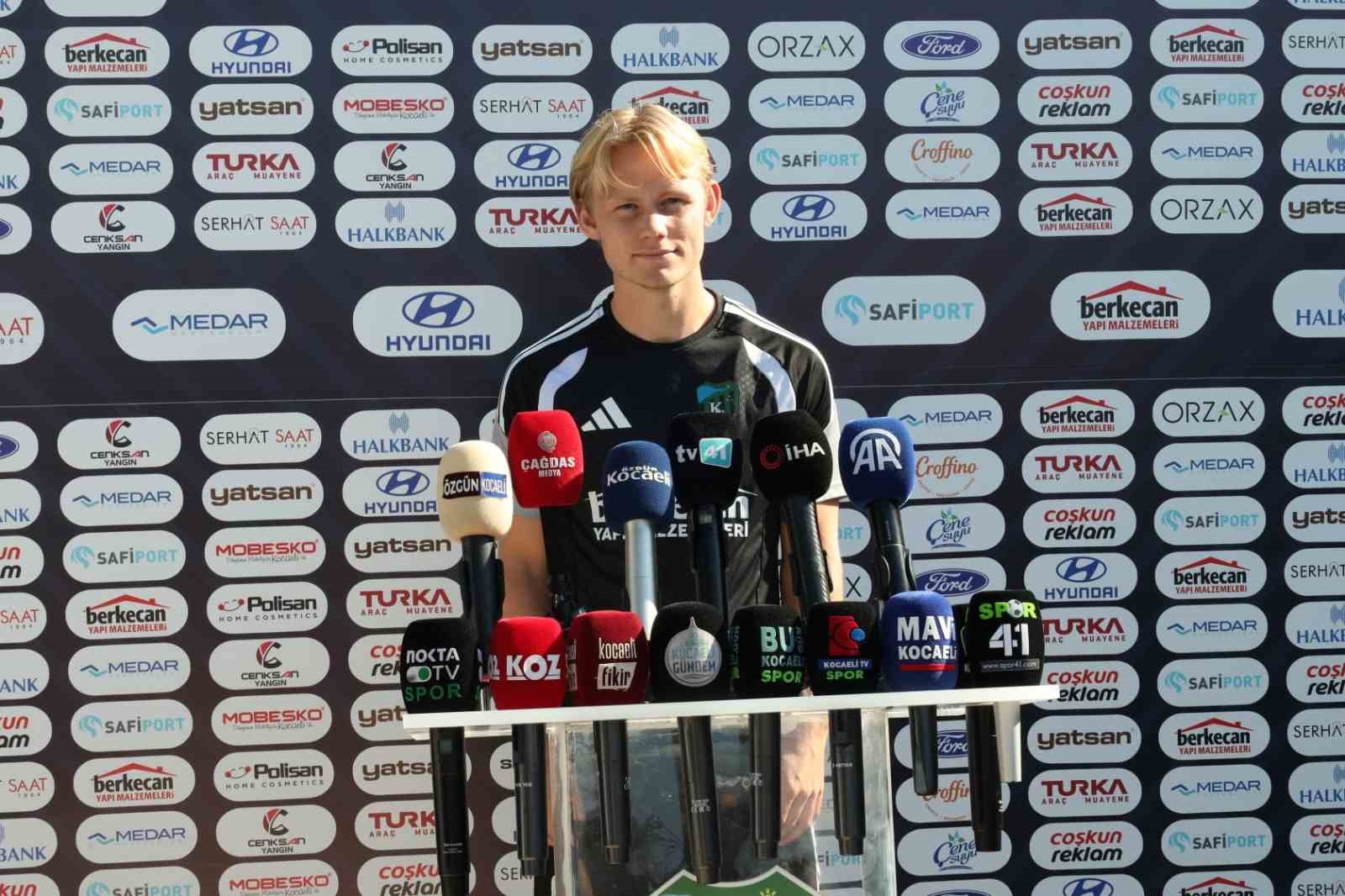 Florian Aye: 