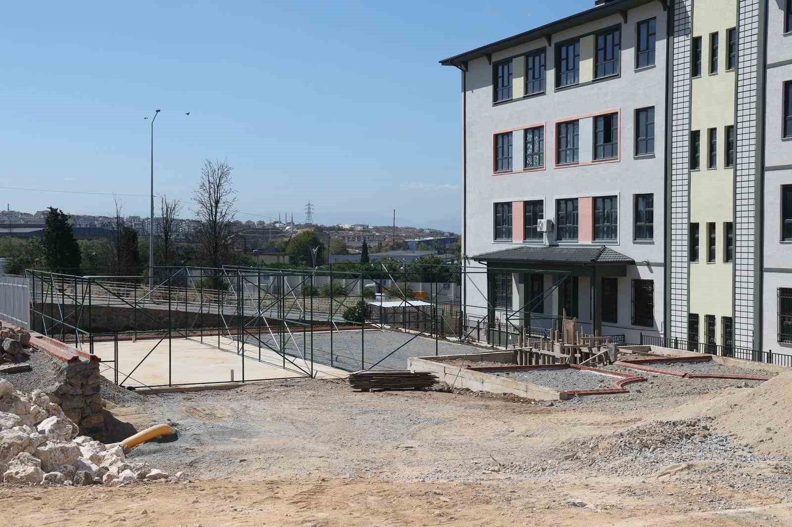 Başkan Büyükgöz sahadaki çalışmaları yerinde inceledi