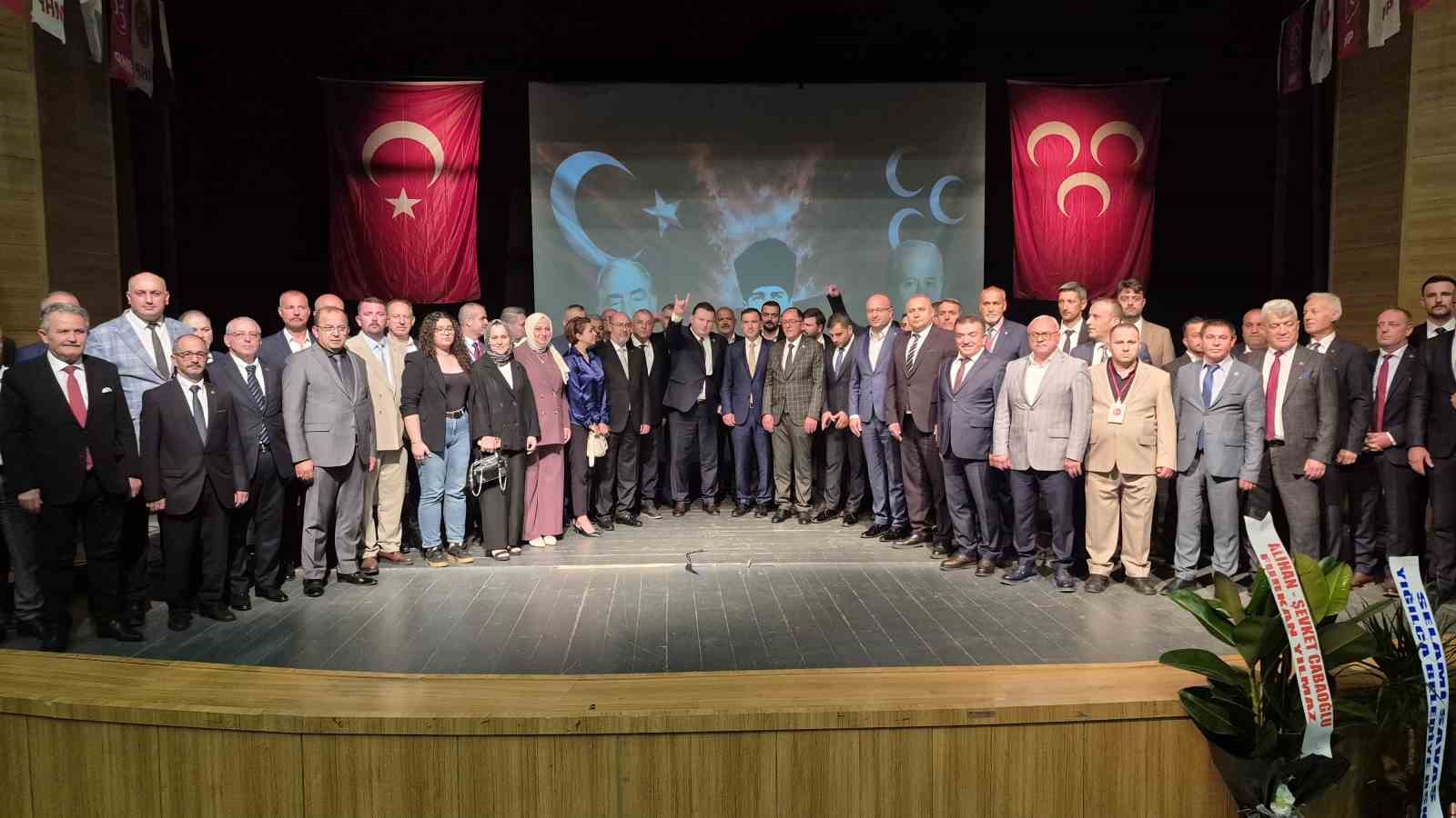 MHP Düzce İl Başkanı Caboğlu güven tazeledi