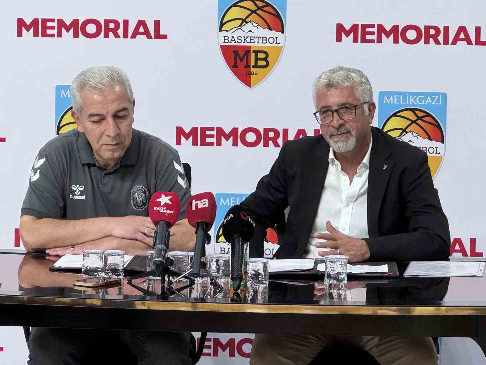 Melikgazi Kayseri Basketbol ile Memorial Kayseri Hastanesi sponsorluk anlaşması imzaladı