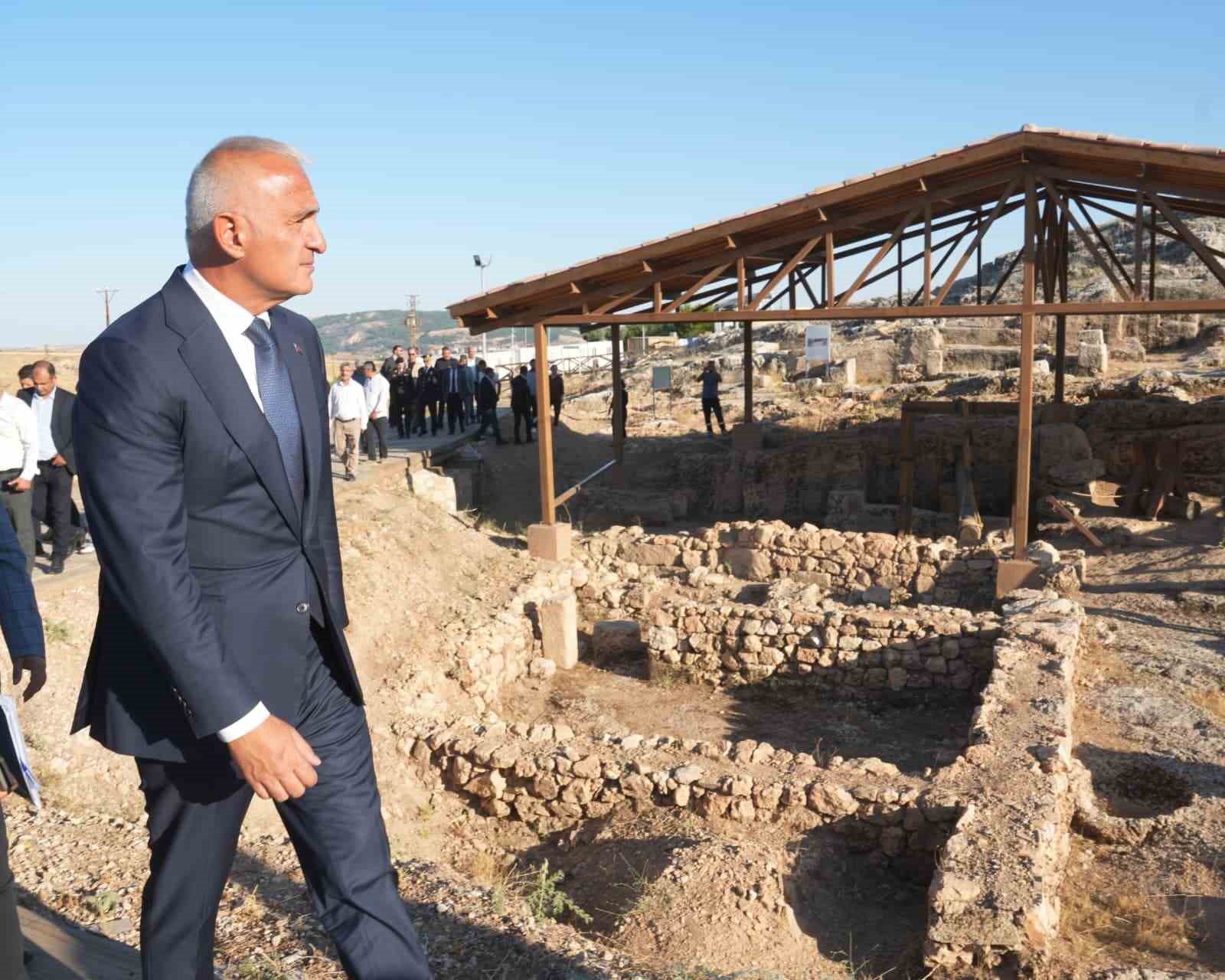 Bakan Ersoy, Perre Antik Kenti