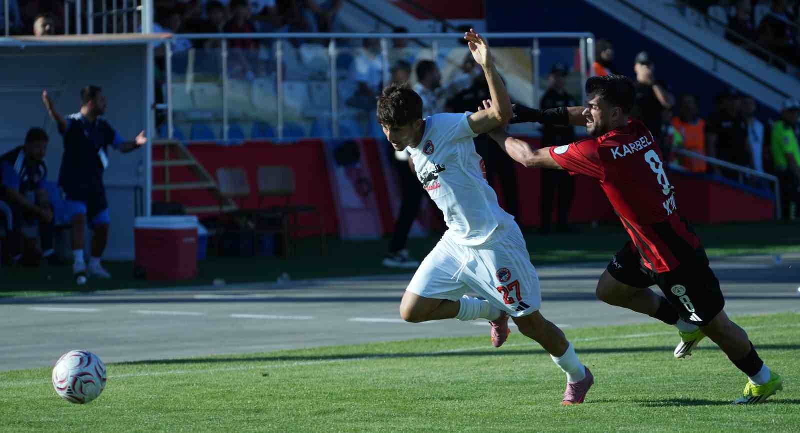 TFF 3. Lig: Kırıkkale FK: 1 - Karaköprü Belediyespor: 3