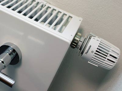  - Verlassen Sie sich auf unsere Erfahrung Bosch, Bosch Partner, Bosch Premium Partner, Bosch Haustechnik, Thüringer, Thüringer Bauflaschnerei, Neuffen-Kappishäusern, Reutlingen, Bauflaschnerei, Flaschnerei, Heizung, Gas, Gasheizung, Sanitär, Sanitärtechnik, Bad, Bäder, Wasser, Rohr, Heizungstausch, Solar, Erneuerbare Energien, Wärmepumpe, Dach, Dacharbeiten