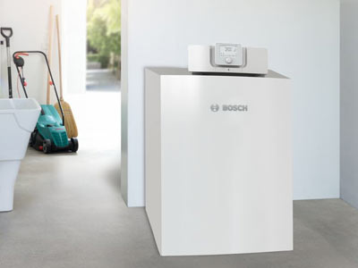  - Sauber, effizient und zuverlässig Bosch, Bosch Partner, Bosch Premium Partner, Bosch Haustechnik, Thüringer, Thüringer Bauflaschnerei, Neuffen-Kappishäusern, Reutlingen, Bauflaschnerei, Flaschnerei, Heizung, Gas, Gasheizung, Sanitär, Sanitärtechnik, Bad, Bäder, Wasser, Rohr, Heizungstausch, Solar, Erneuerbare Energien, Wärmepumpe, Dach, Dacharbeiten