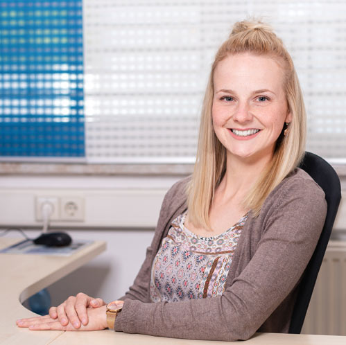 Carina Bürger Bosch, Bosch Partner, Bosch Haustechnik, JOWI Haustechnik, JOWI, Joachim Wickhüller, Wickhüller, Elmstein, Heizung, Gas, Gasheizung, Sanitär, Sanitärtechnik, Bad, Bäder, barrierefrei, Wasser, Rohr, Heizungstausch, Solar, Erneuerbare Energien, Wärmepumpe, Pellets, Festbrennstoffe, Biomasse, Klempner, Installateure, Heizungsbauer, Rohrreinigung