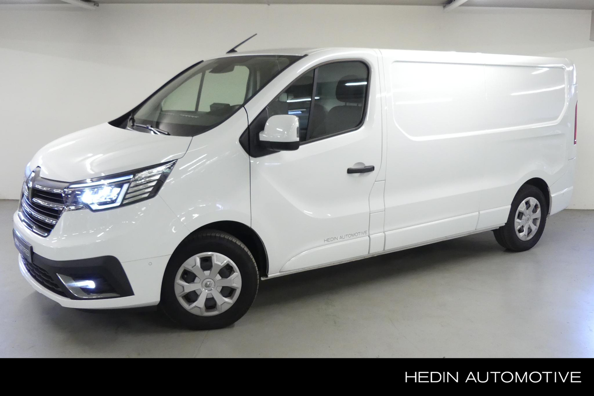Renault Trafic E-Tech T29 L2H1 Advance 52 kWh / Easy link / Pack Vision / Pack Parking / E Tech