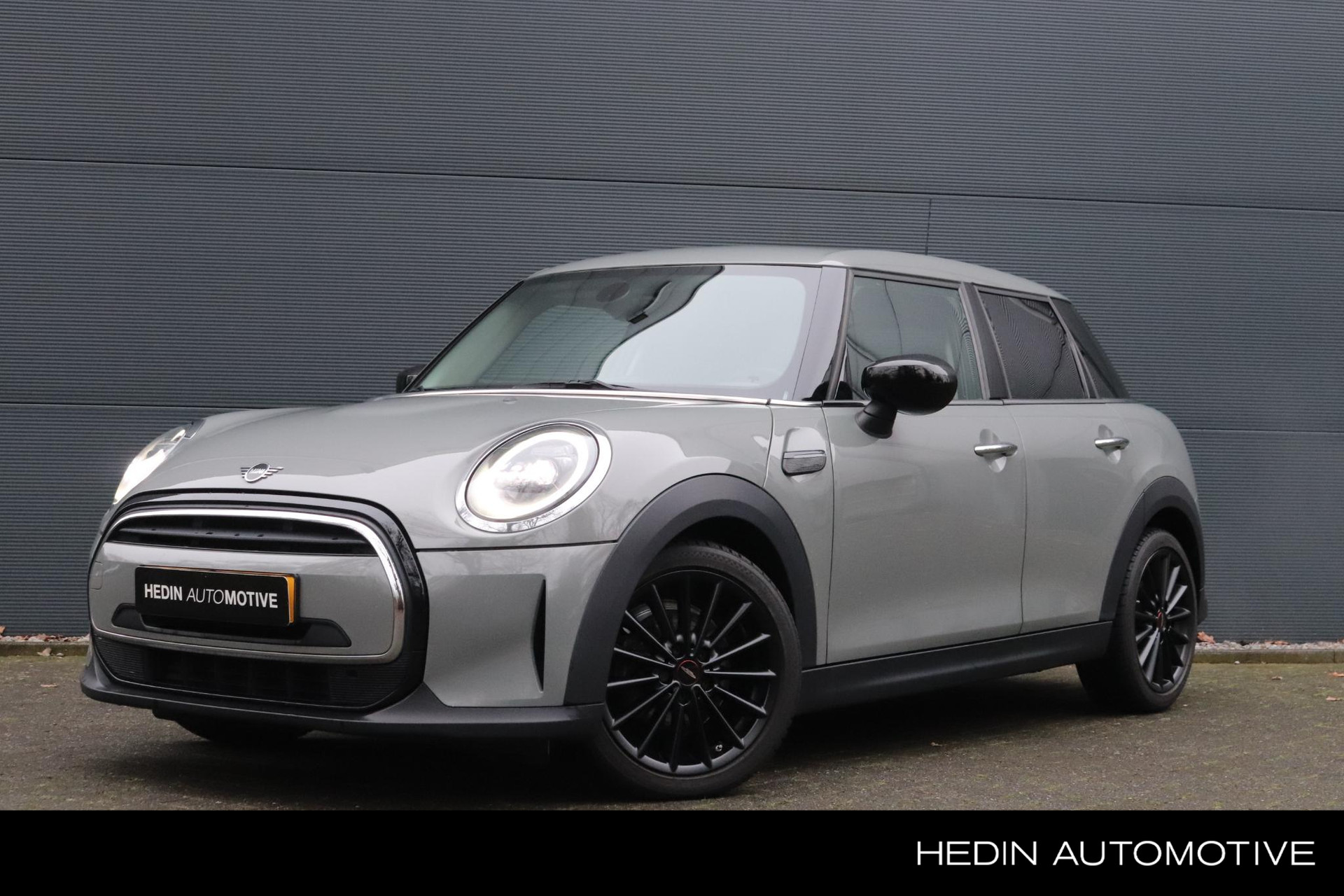 Mini 5-Deurs 1.5 One Essential