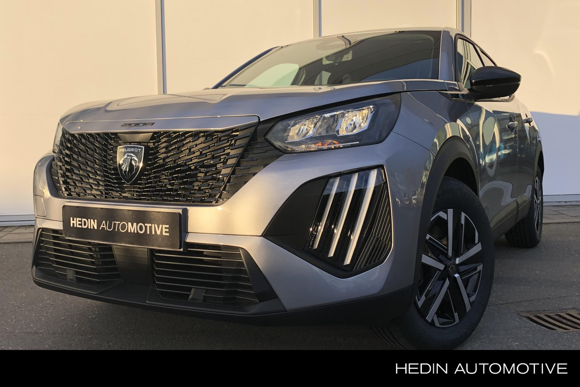 Peugeot e-2008 EV Business 54 kWh