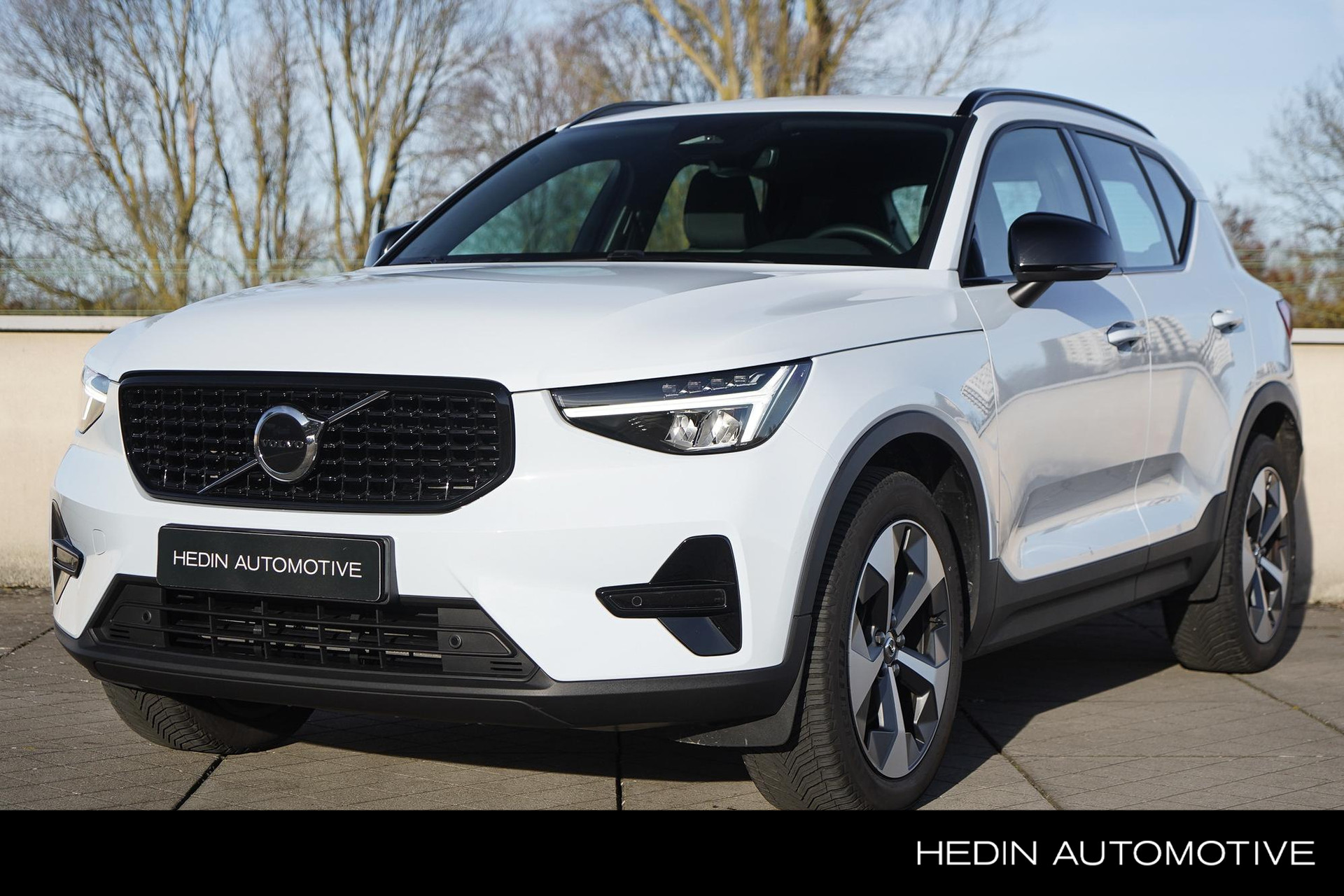 Volvo XC40 2.0 B4 Plus Dark Semi Elek Trekhaak
