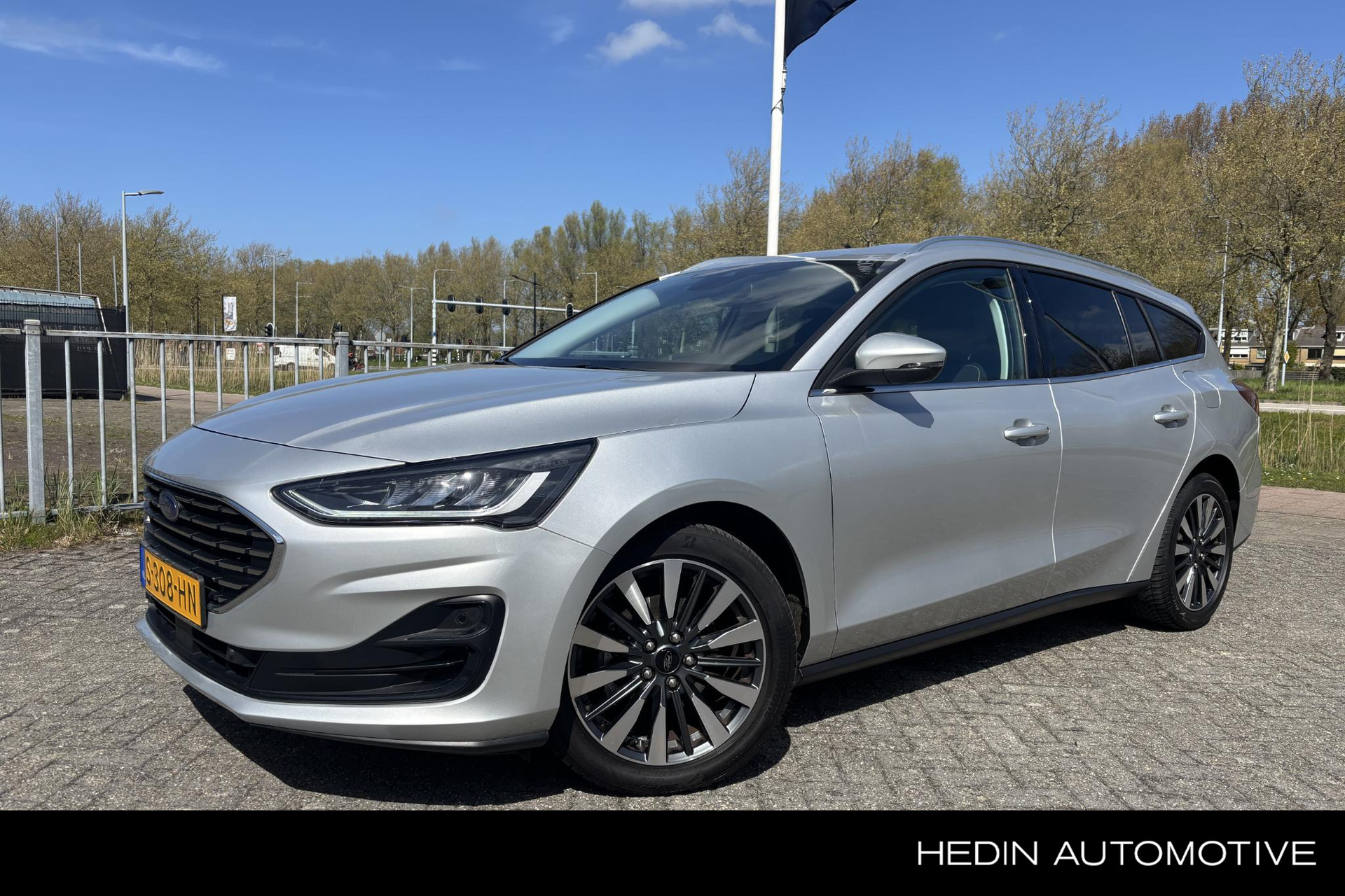 Ford Focus Wagon 1.0 EcoBoost 125PK Hybrid Titanium X