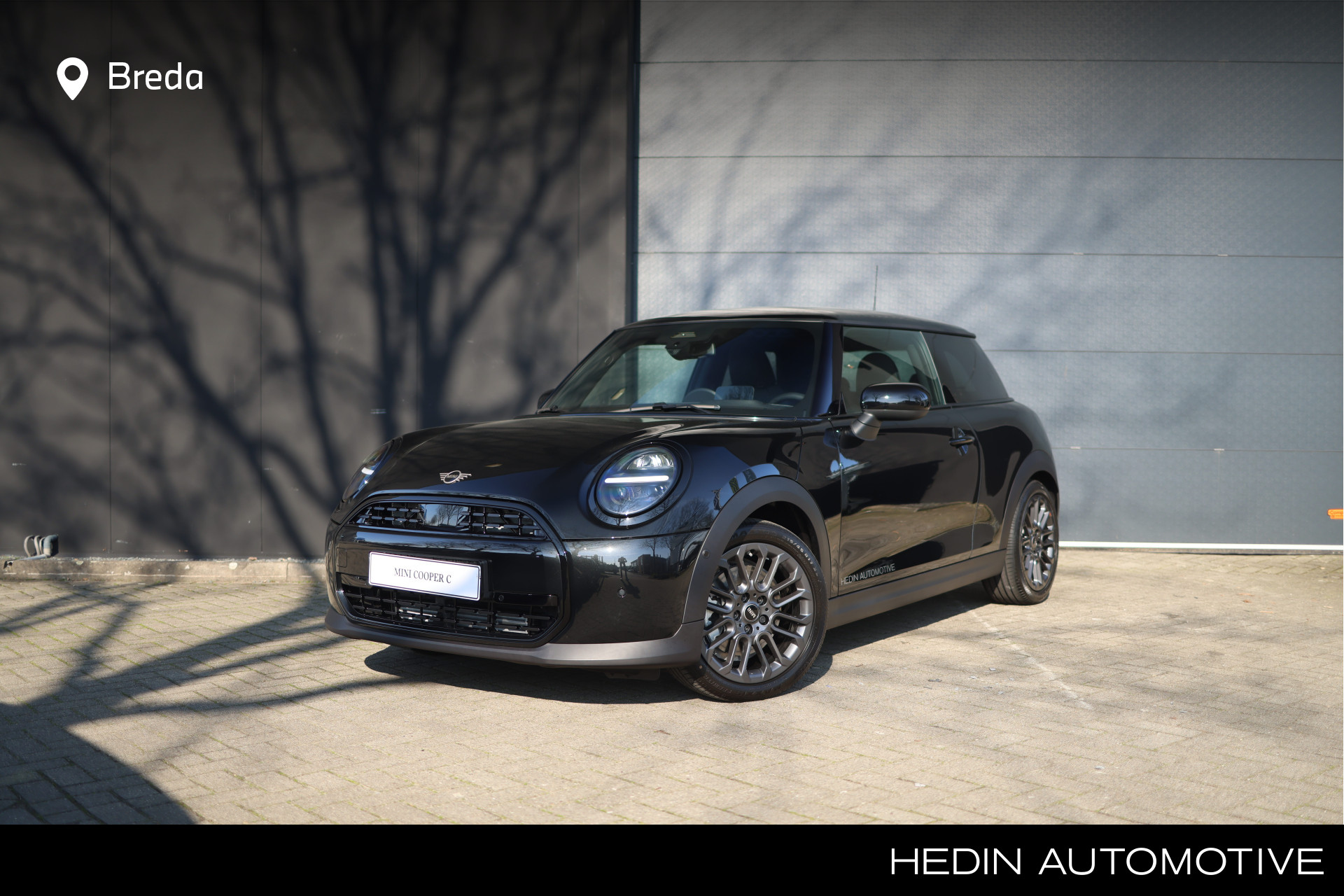 Mini 3-Deurs 1.5 Cooper C Blackyard