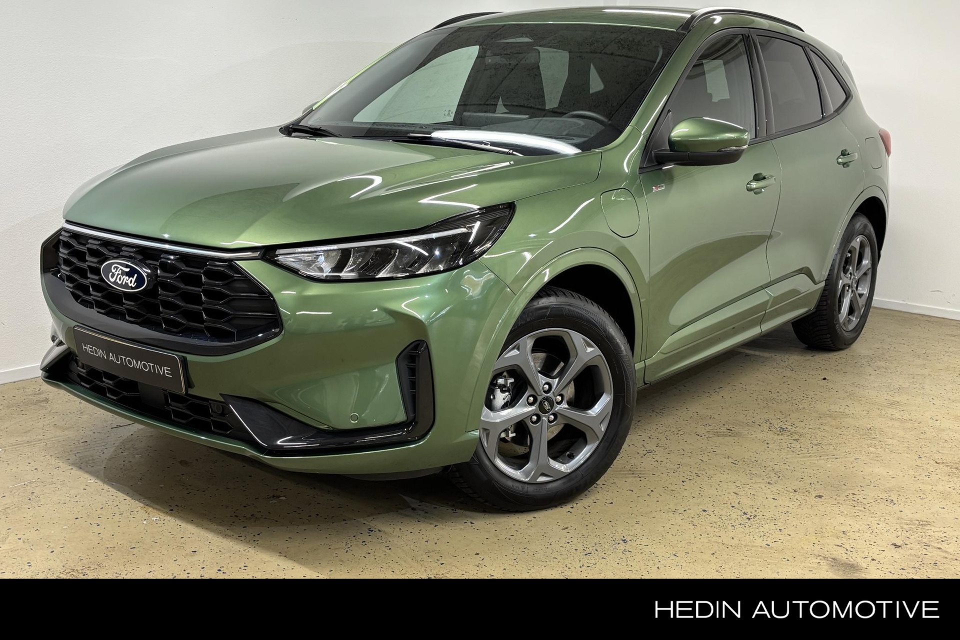 Ford Kuga 2.5 PHEV ST-Line All weather banden ST Line