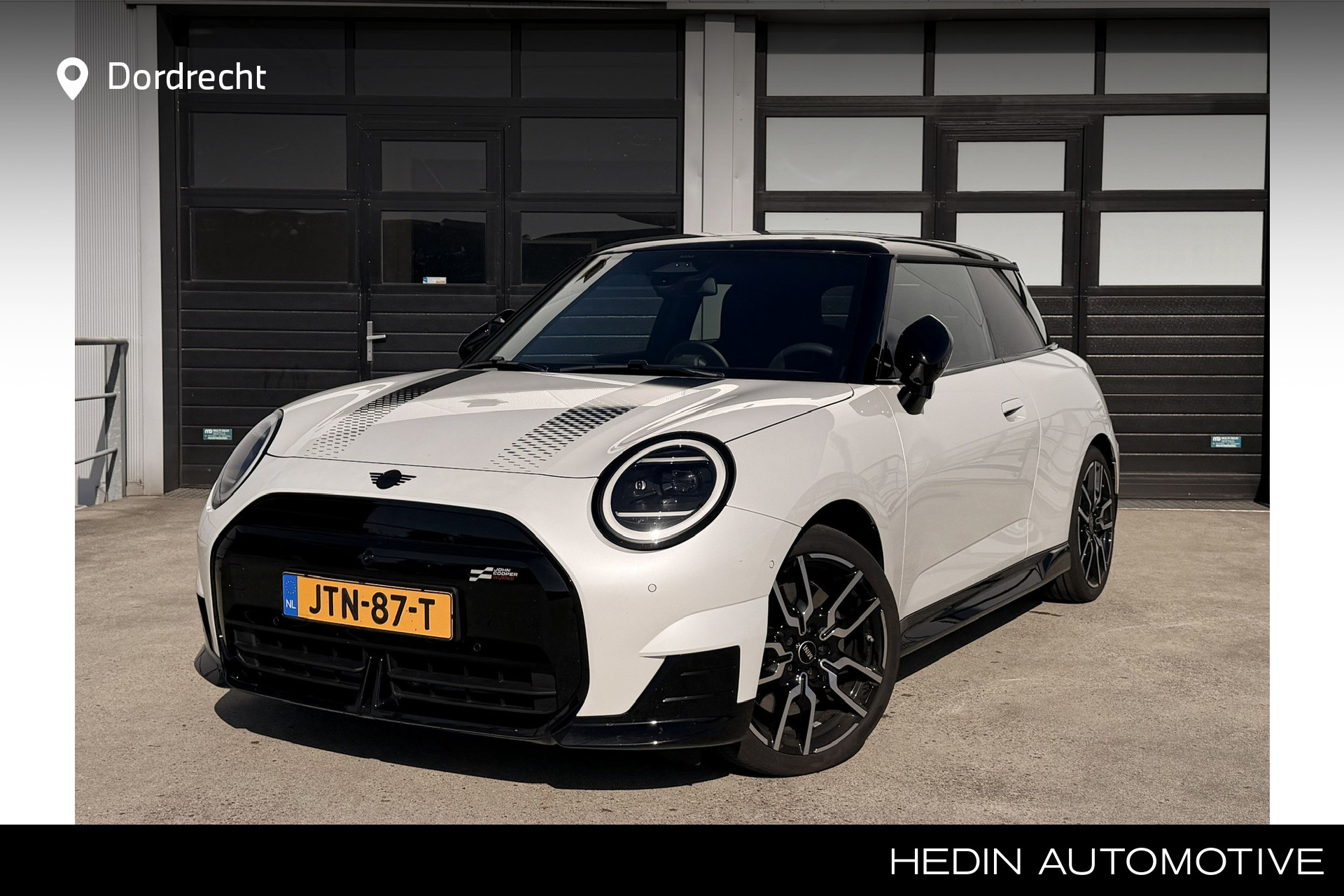 Mini Electric Cooper SE John Cooper Works 54.2 kWh Pakket M