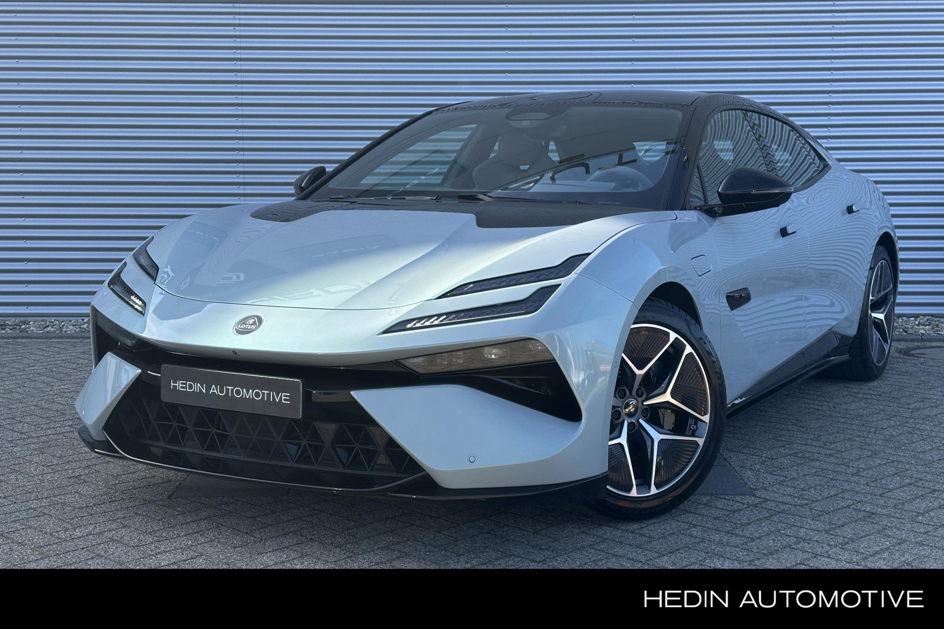 Lotus Emeya Base 102 kWh