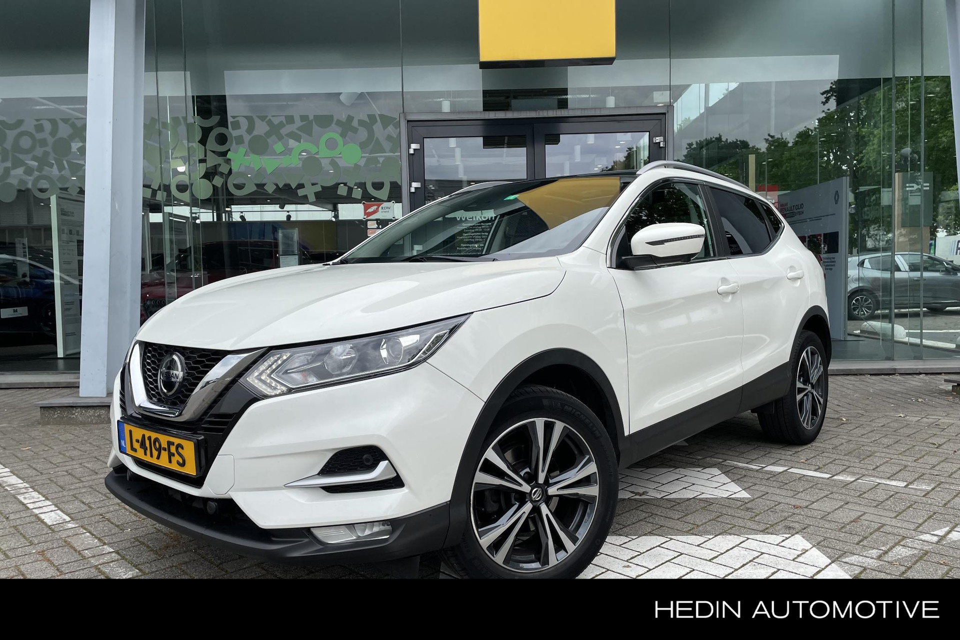 Nissan QASHQAI 1.3 DIG-T Design Edition