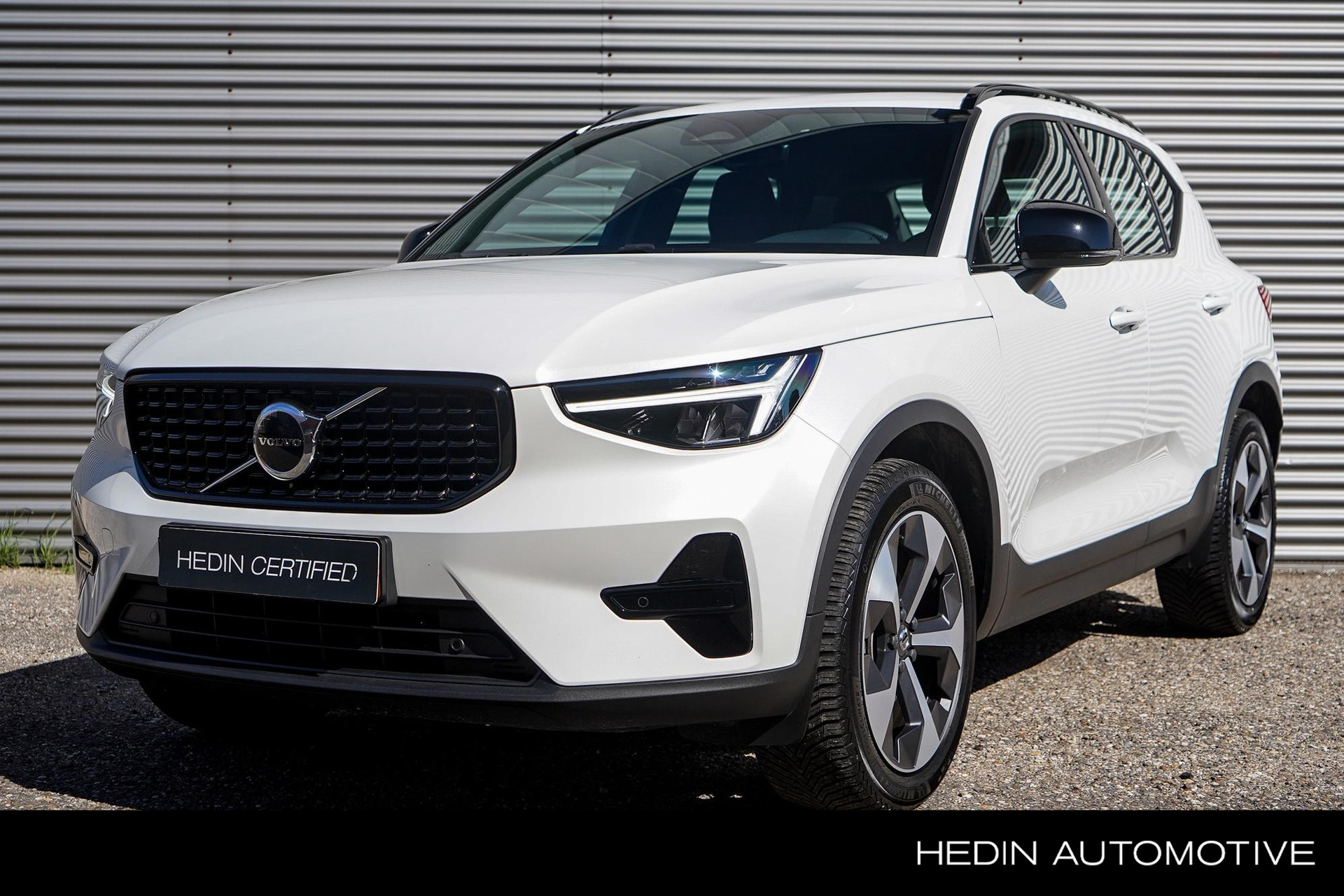 Volvo XC40 B4 197pk Plus Dark