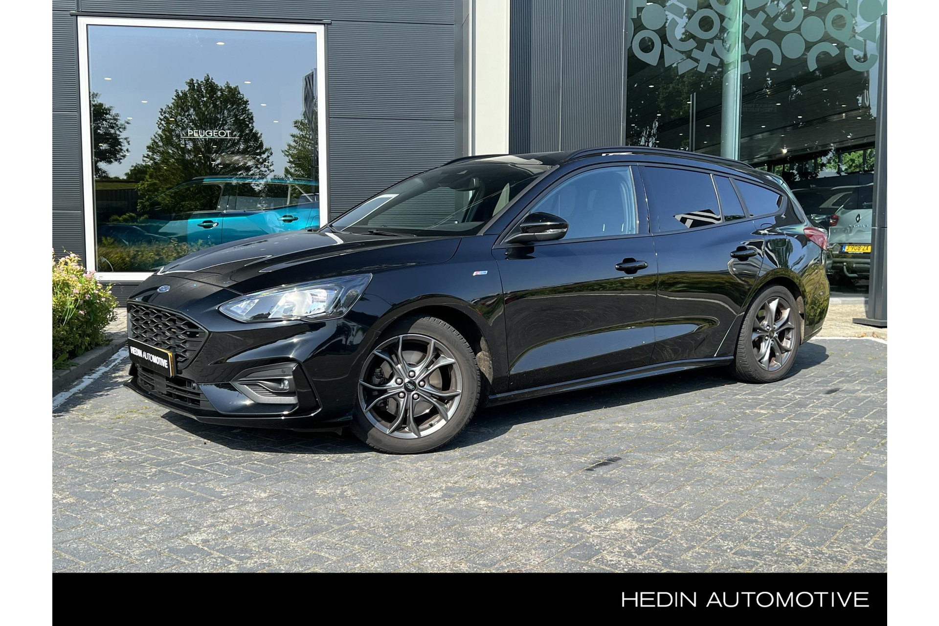 Ford Focus Wagon 1.0 EcoBoost Titanium Business