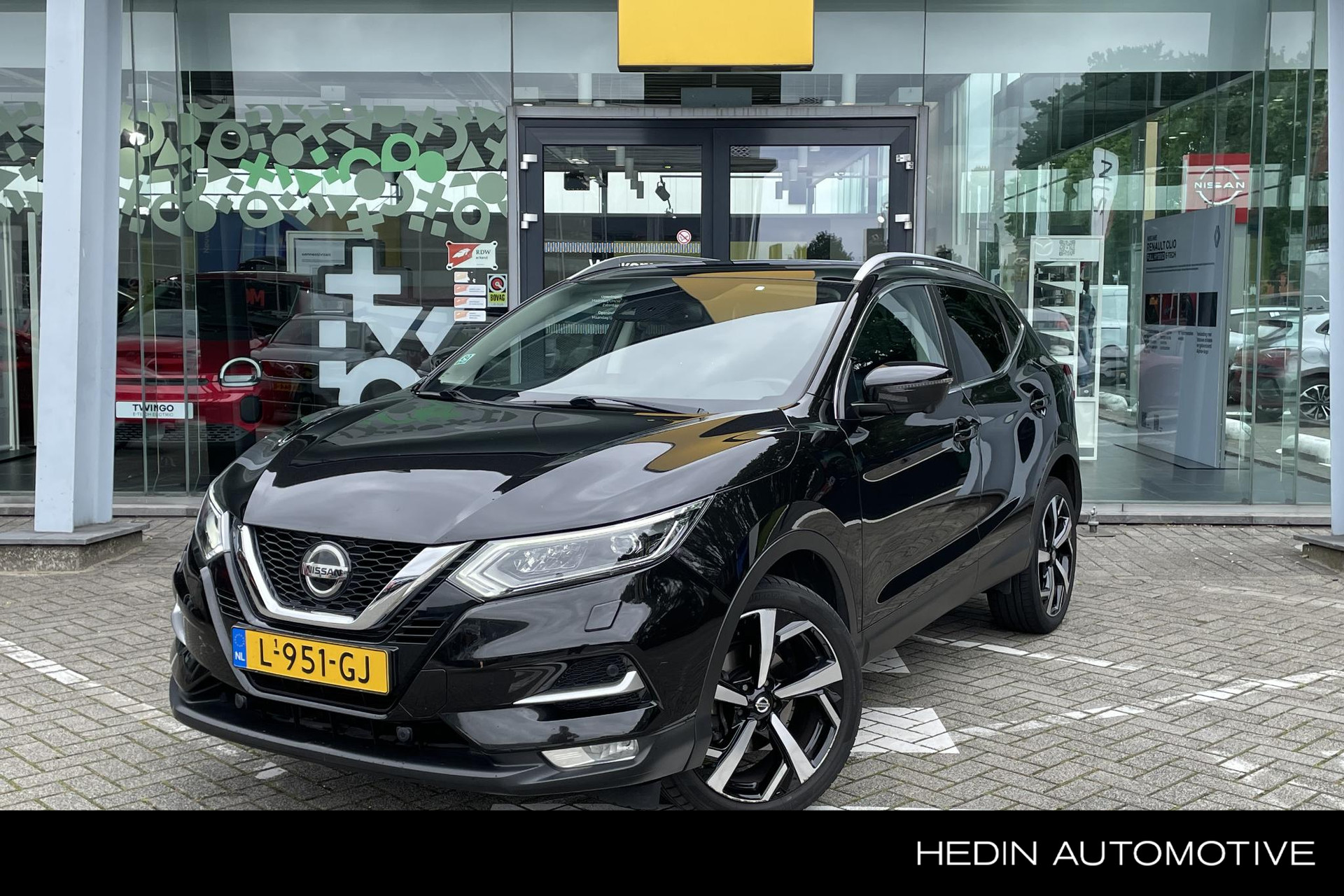 Nissan QASHQAI 1.3 DIG-T Premium Edition
