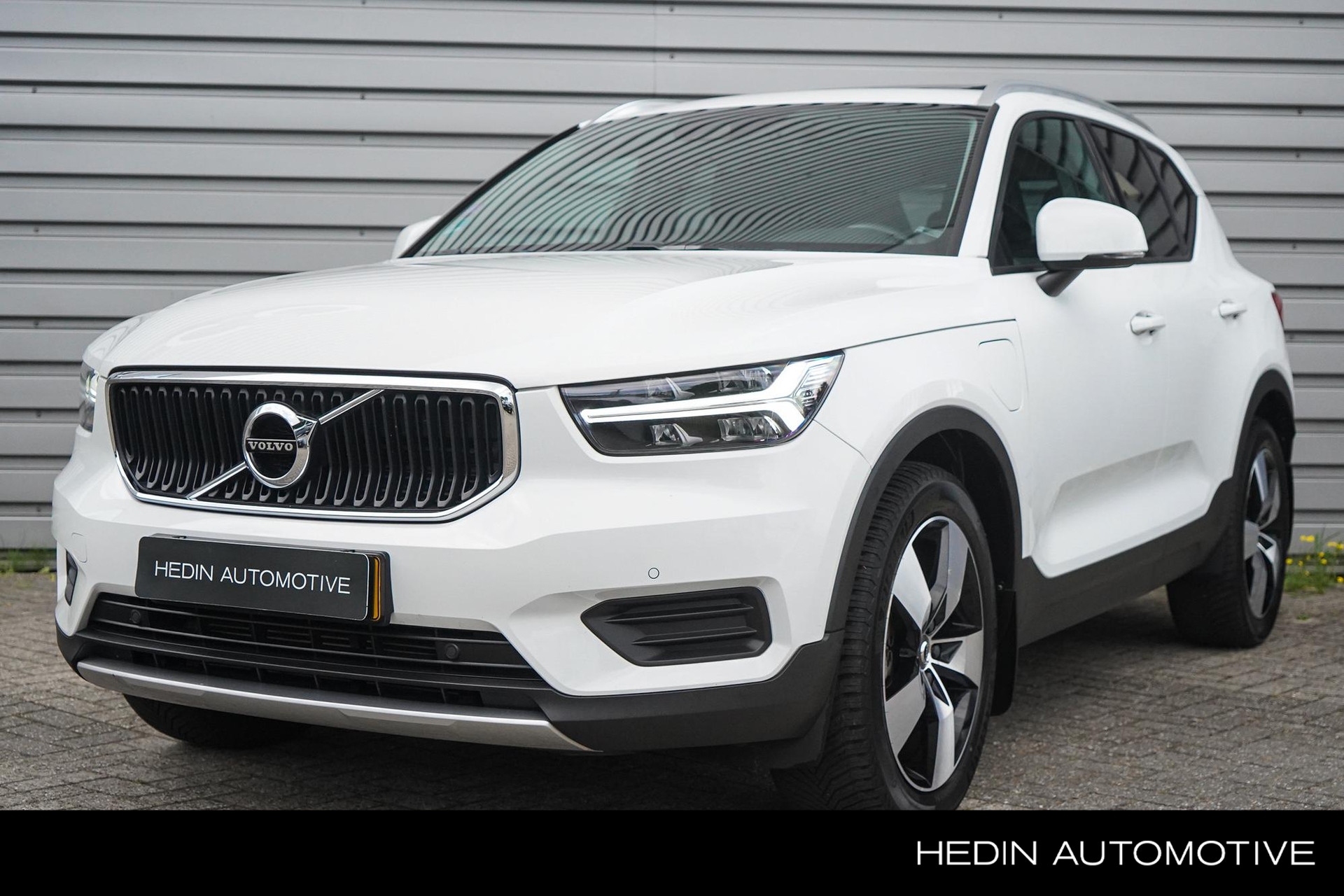 Volvo XC40 1.5 T5 Twin Engine Momentum Pro
