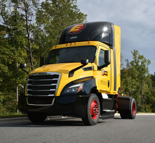 Pro Cab175 Freightliner Cascadia Estes 5 1