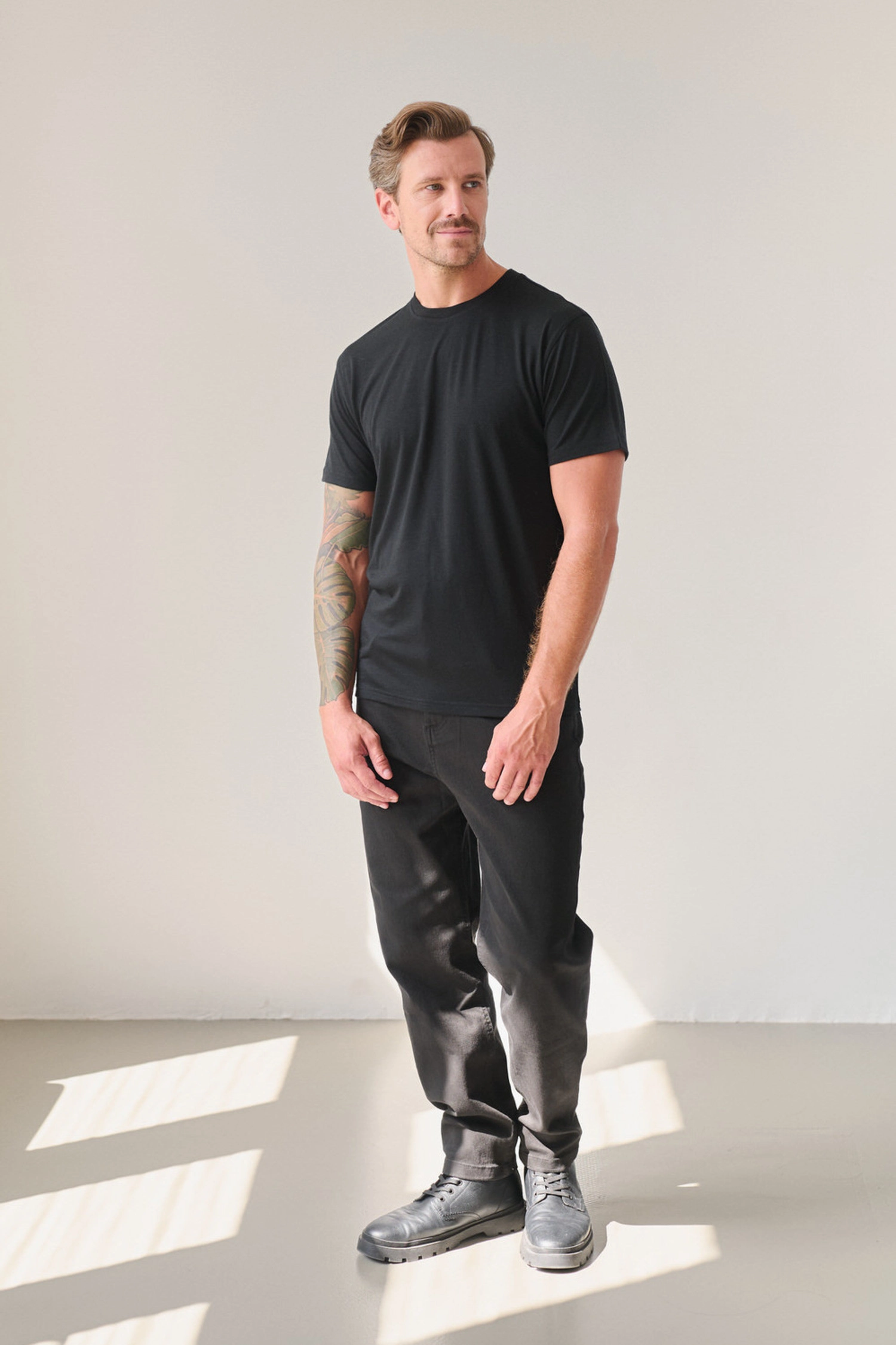 [Carry] T-shirt wełna - różne kolory