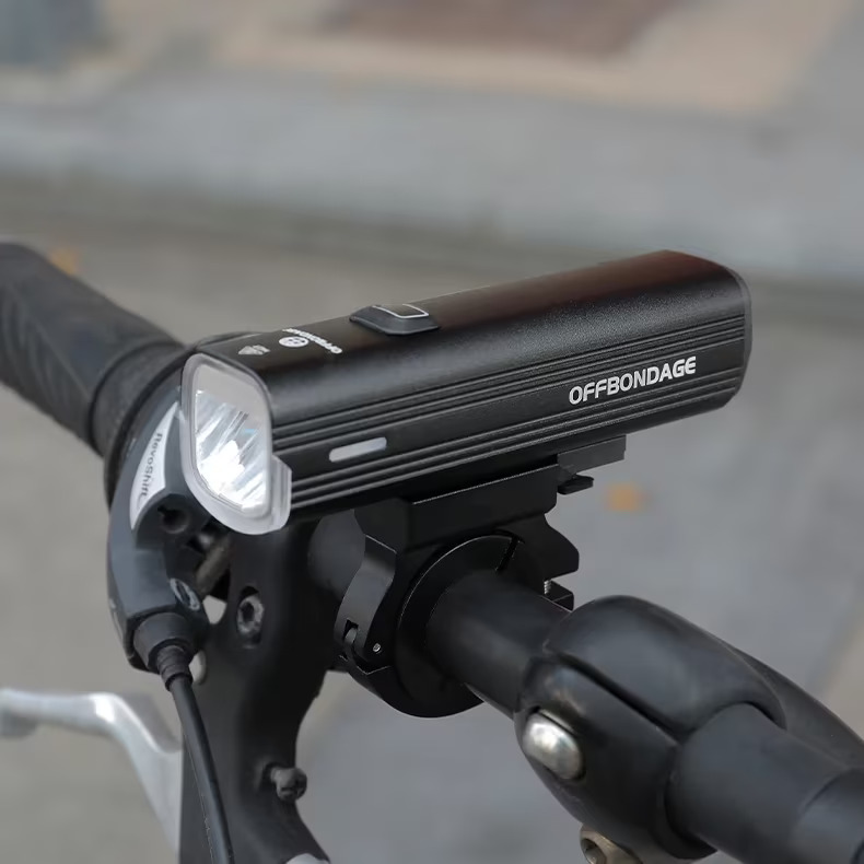 Lampka rowerowa LED OFFBONDAGE 1000lm, 4500mAh, USB-C (możliwe ~29zł w monetach)