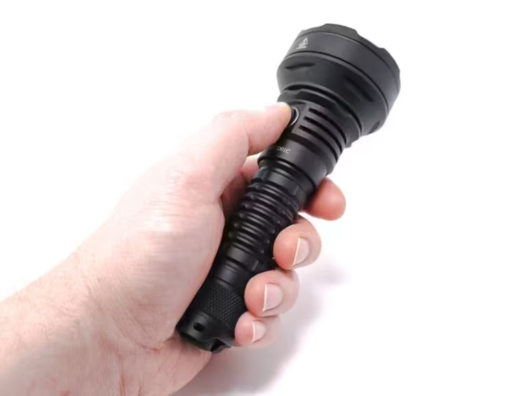 Latarka "szperacz" Wurkkos TD01C 1800lm 927m - akumulator 5000mAh 21700, BUCK driver, IPX8, USB-C --- $35.36 (taniej z monetami)