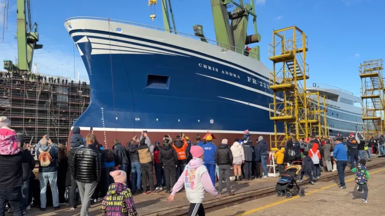 Wstęp wolny na wodowanie 70-metrowego statku z historycznej pochylni (GDAŃSK)