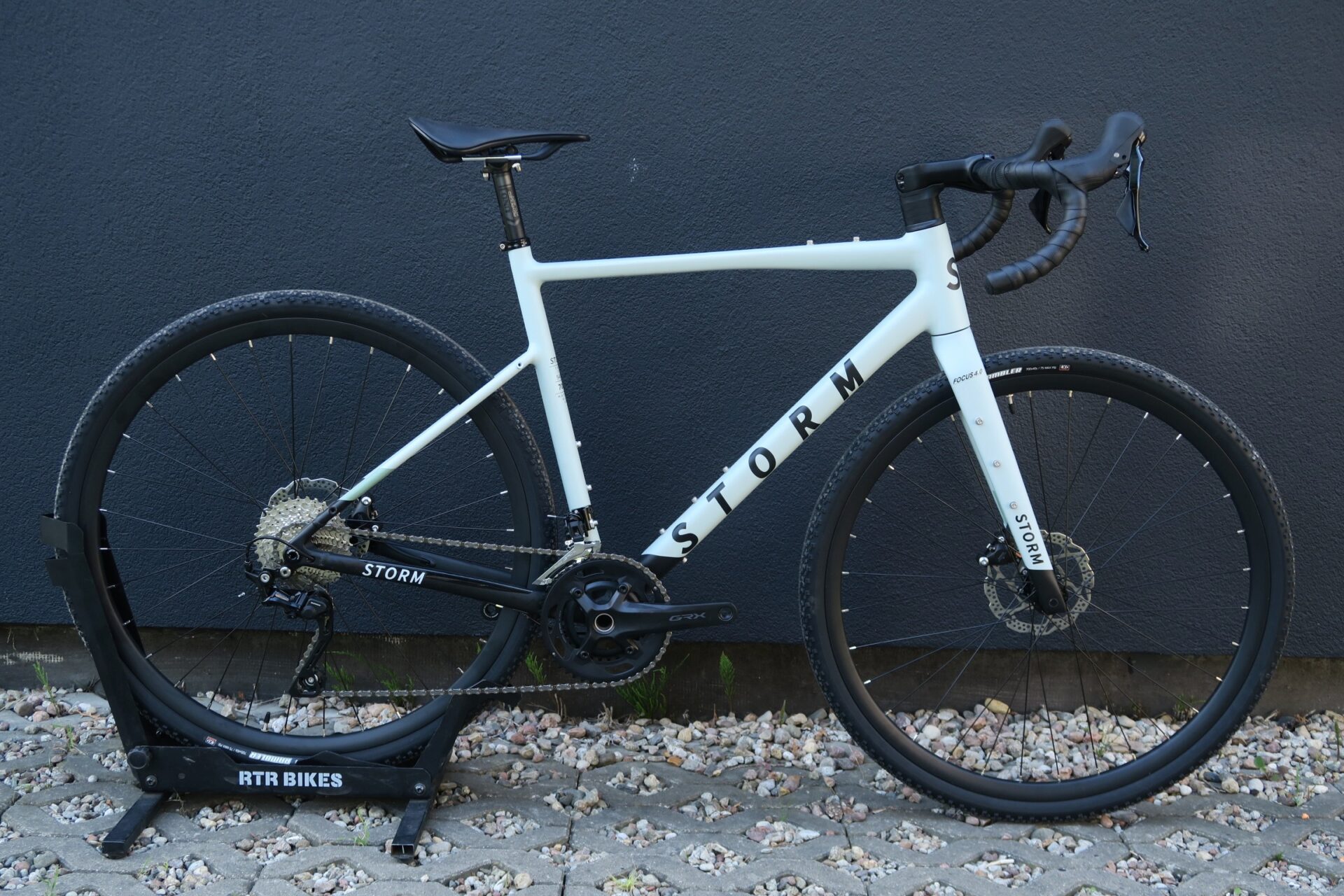 GRAVEL Storm Focus 4.0 SHIMANO GRX