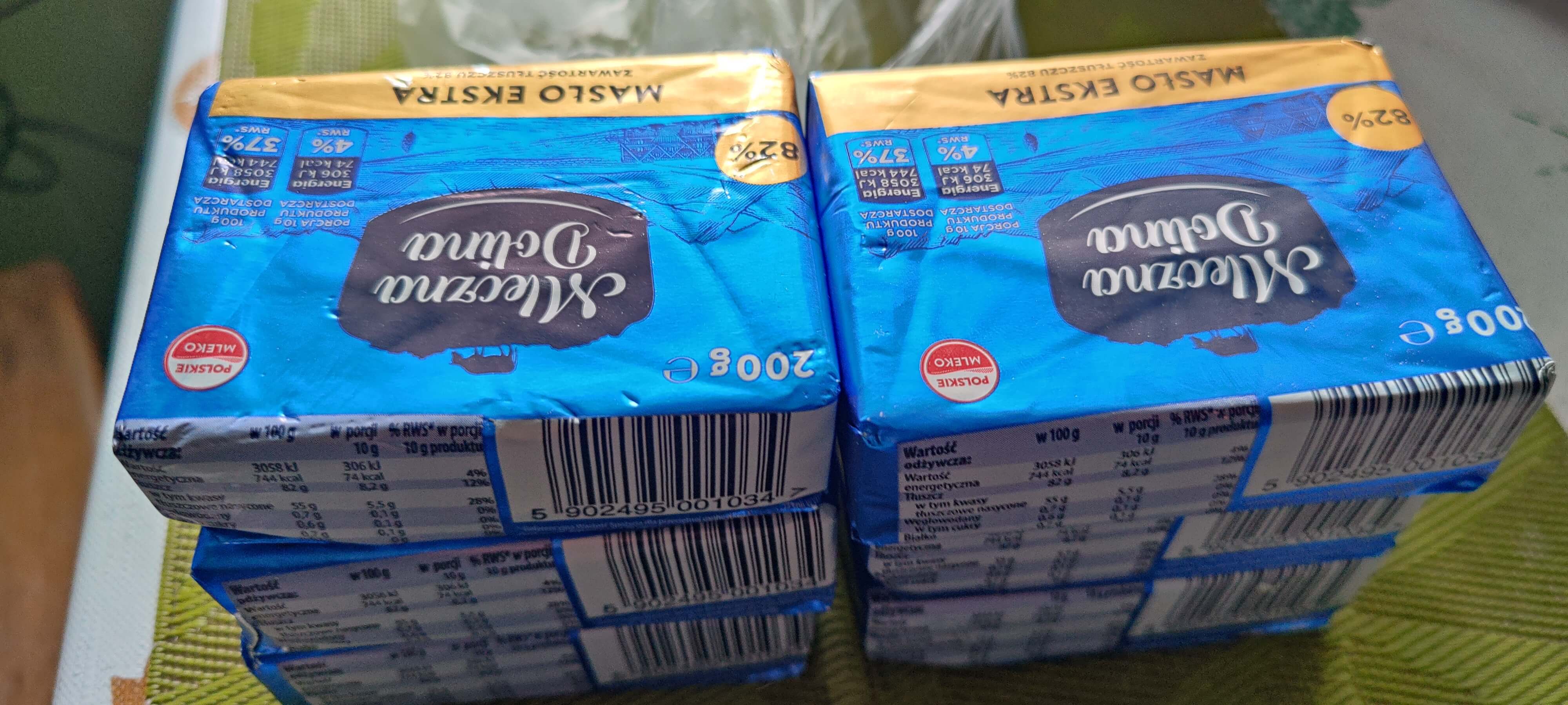 Promocja na masło w Biedronce 10.11. 2025 - zapłacimy 3,95 zł za sztukę przy zakupie 3