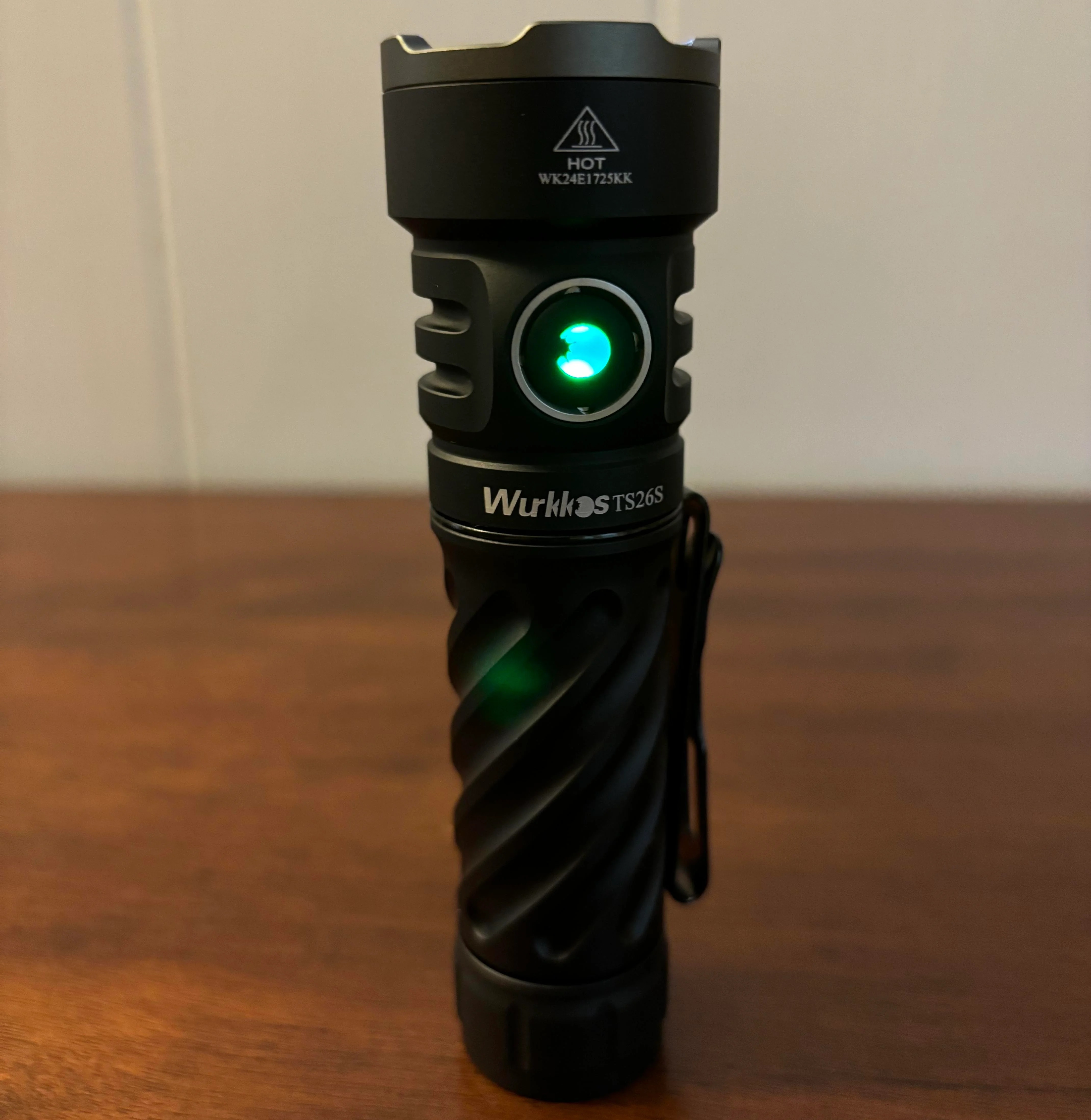 Latarka Wurkkos TS26S + akumulator 5000mAh - moc 3100lm (4* Nichia 519A 95+ CRI), zasięg 191m, USB-C, IP68, magnes