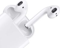 Apple AirPods z etui ładującym (2. generacja)