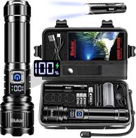 Latarka z ładowarką Blukar w wygodnej walizce