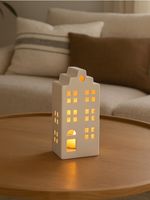 Świecznik w kształcie domku Kolor biały - SINSAY - 826GJ-00X