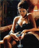 Obraz Do Malowania Po Numerach - Dziewczyna ze szklanką rozmiar 50x40 cm