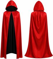 Peleryna wampira z kapturem na Halloween