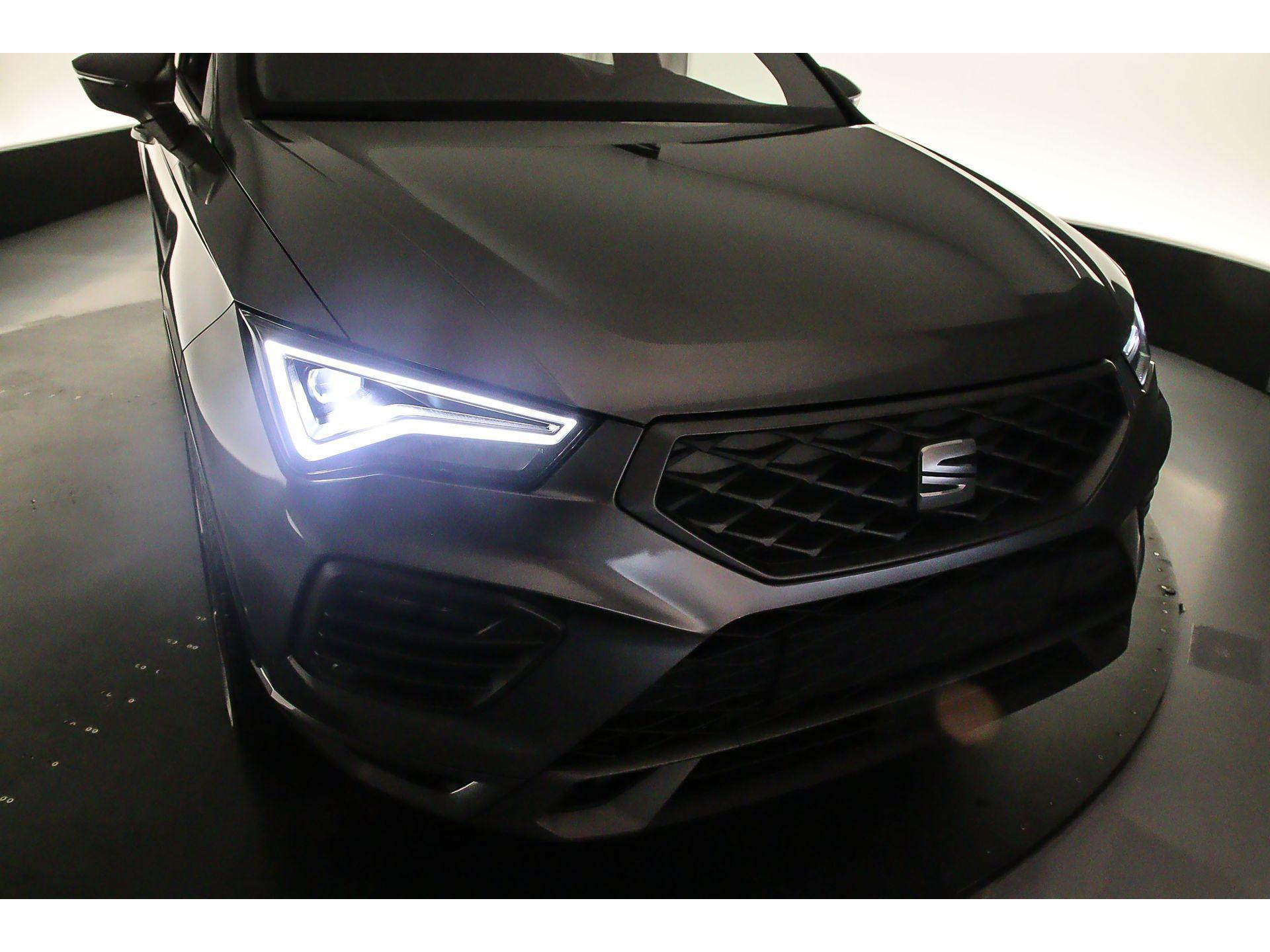 Koplampverlichting Full LED in signature vorm