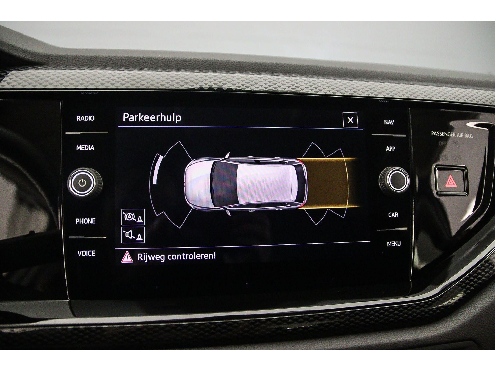 Parkeersensoren voor en achter (Park Distance Control)