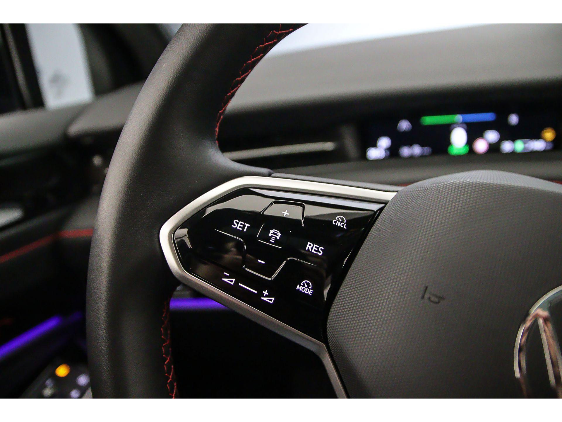 cruise control adaptief met Stop&Go en stuurhulp