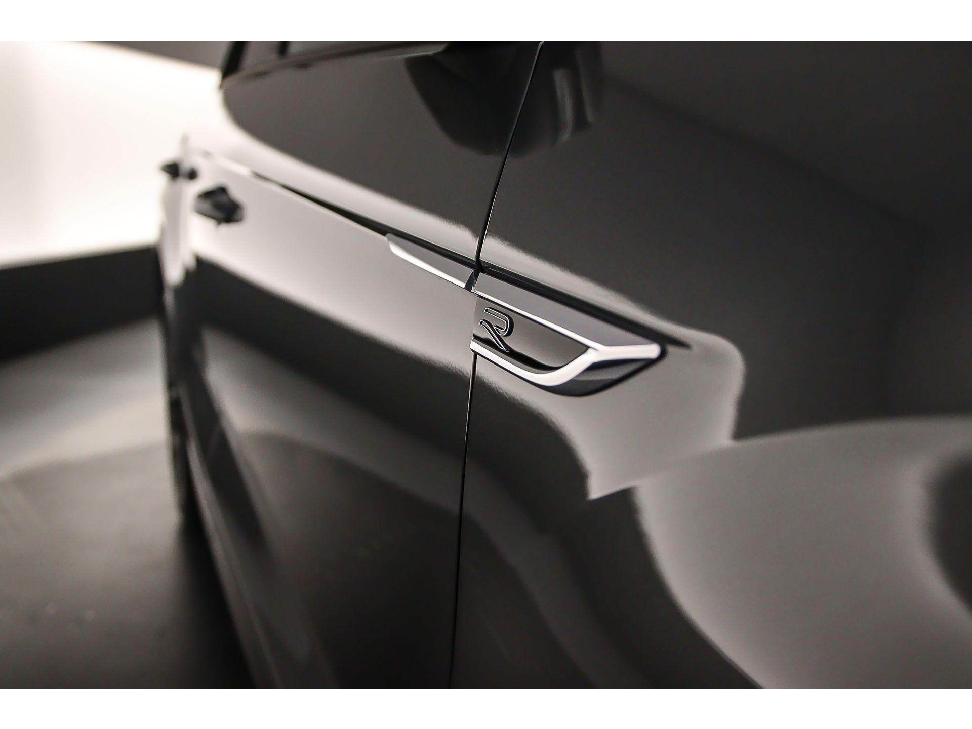 R-Line Exterieur