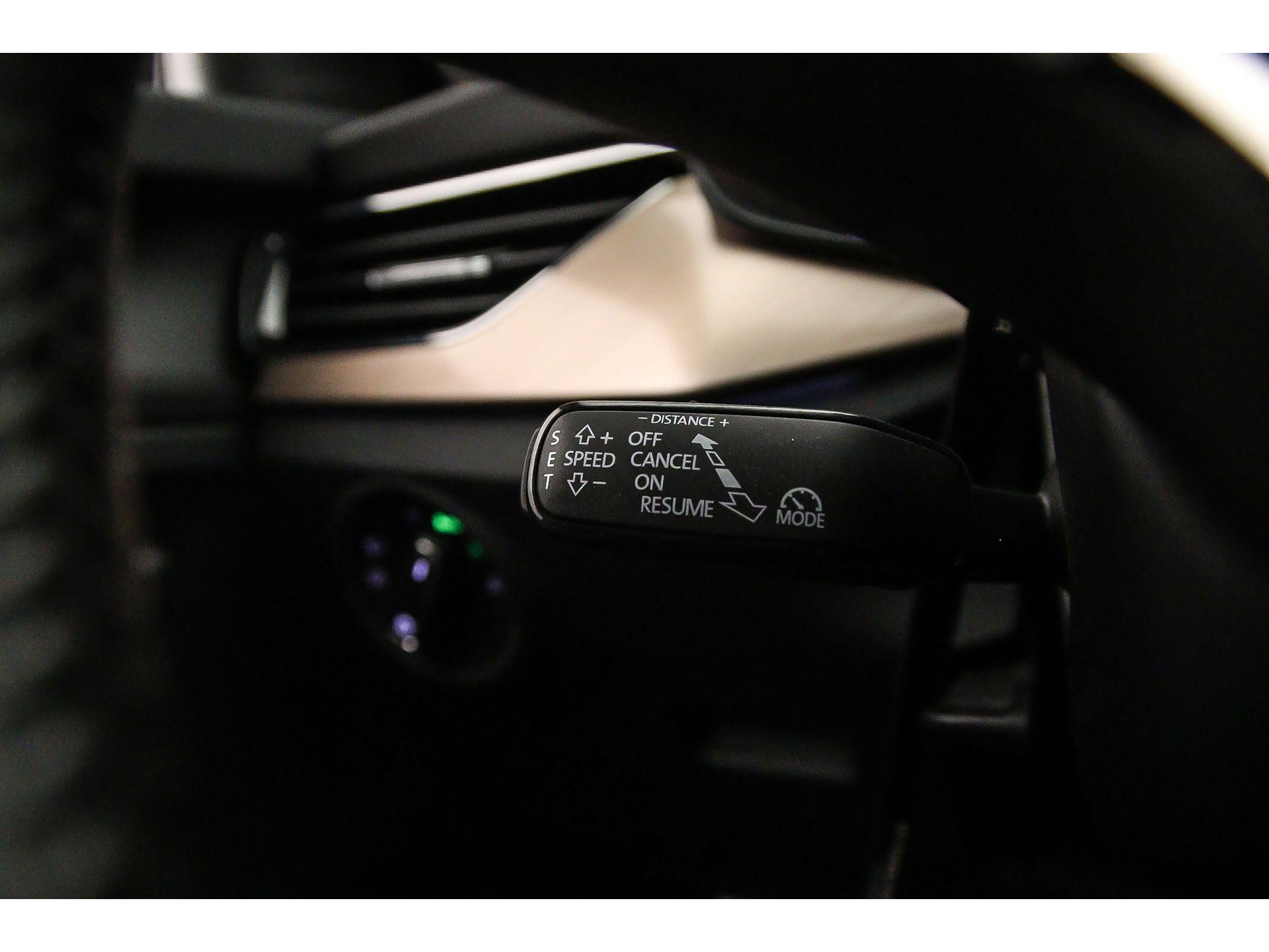 Adaptive Cruise Control (tot 210 km/h)