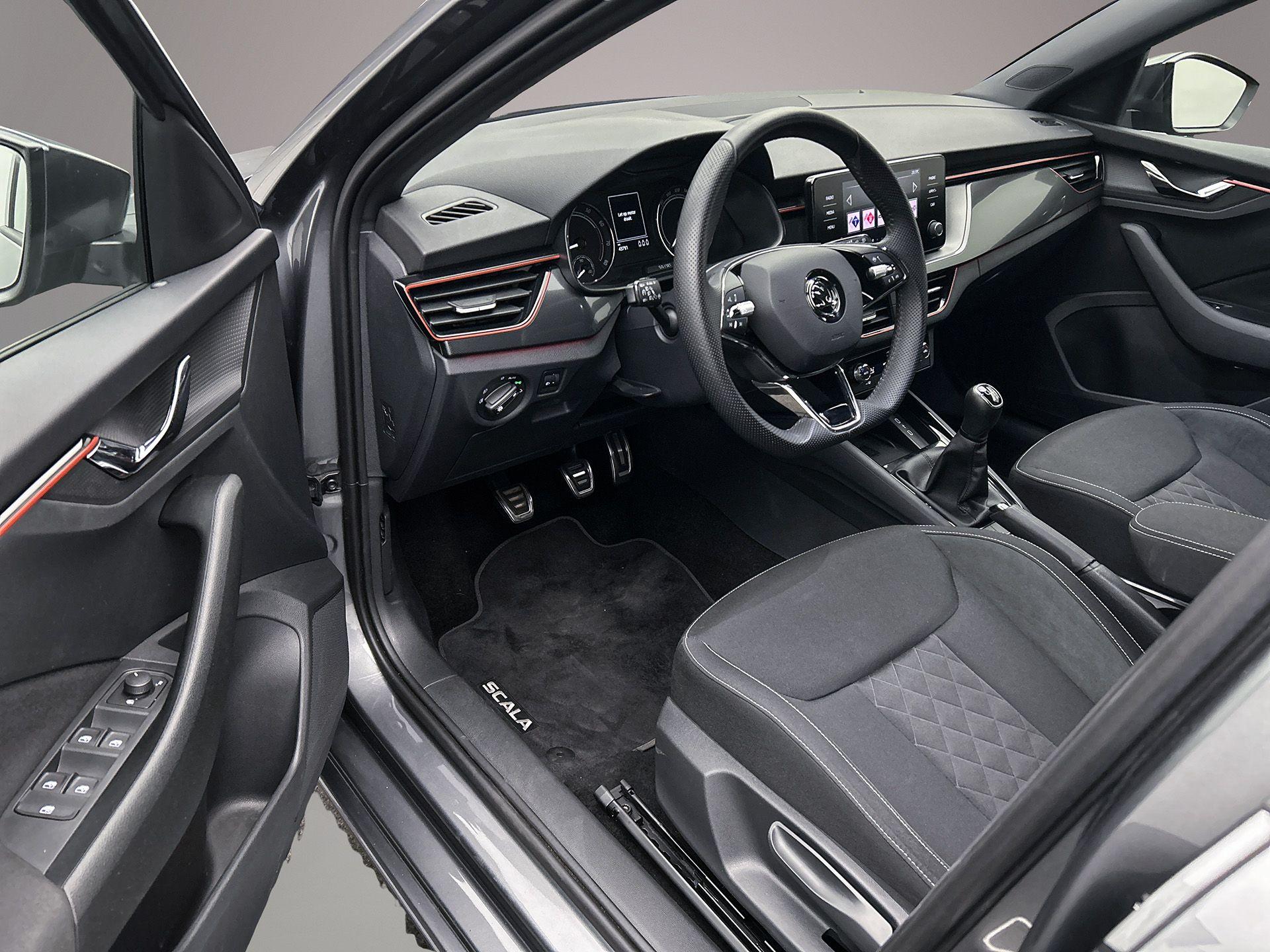 Stoelbekleding zwart suedia & zwart stof