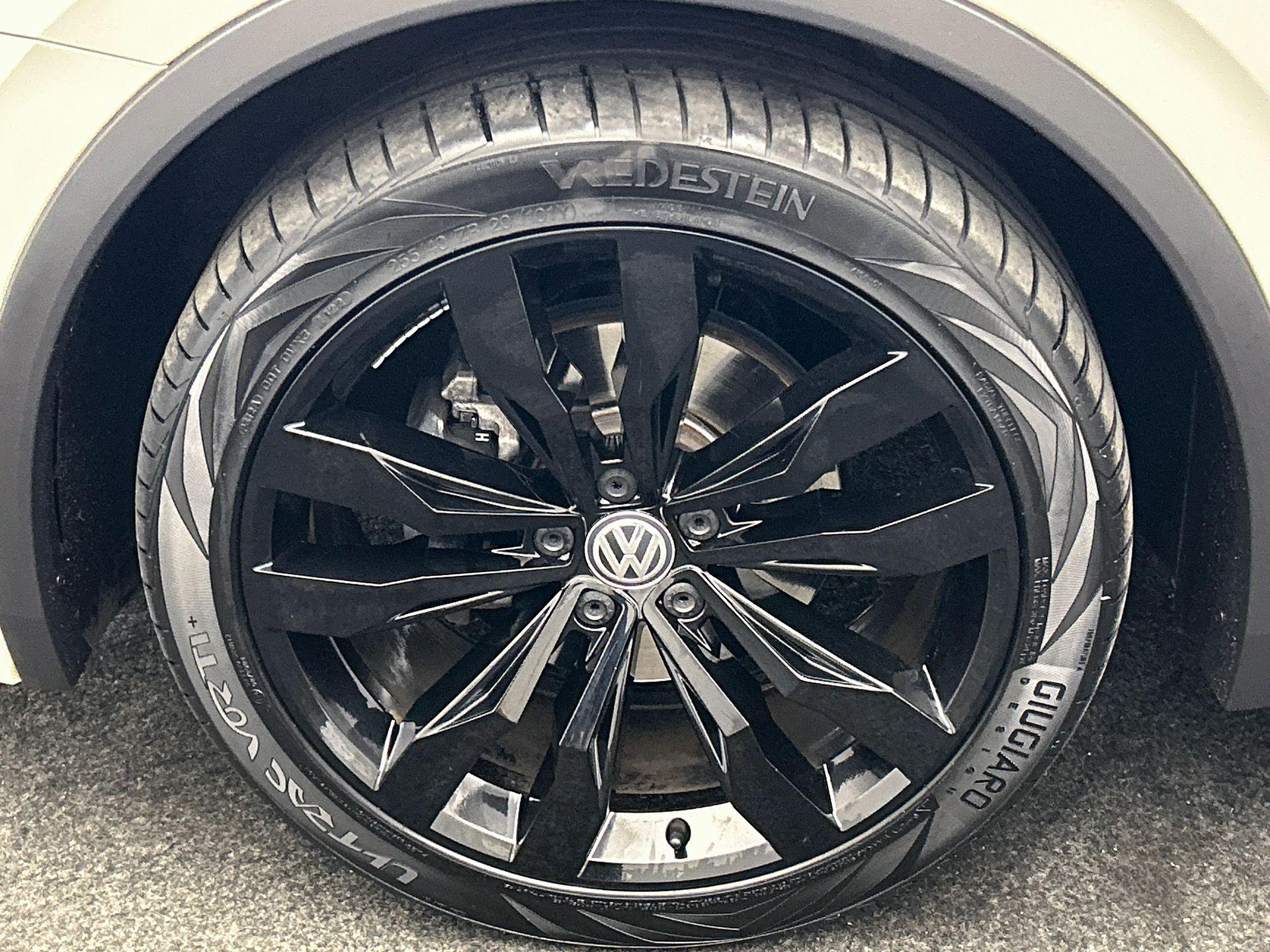 lichtmetalen velgen 6-spaaks 20"